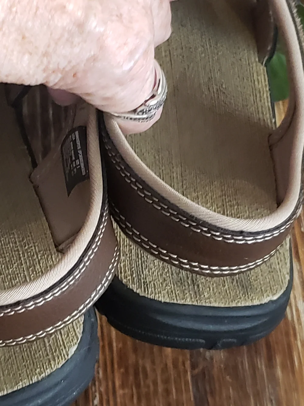 Boys Wonder Nation Brown Leather Fisherman Sandals Size 5